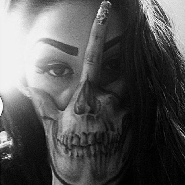 Unusual Tattoos (18 pics)