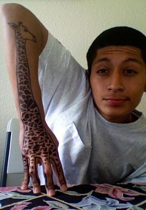 Unusual Tattoos (18 pics)