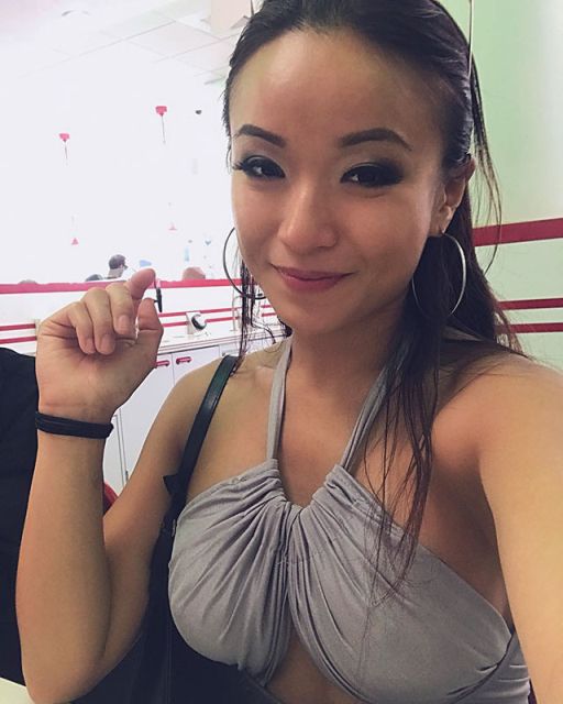 Asian Girls (20 pics)