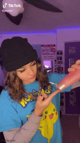 Acid GIFs, April 5 (25 gifs)