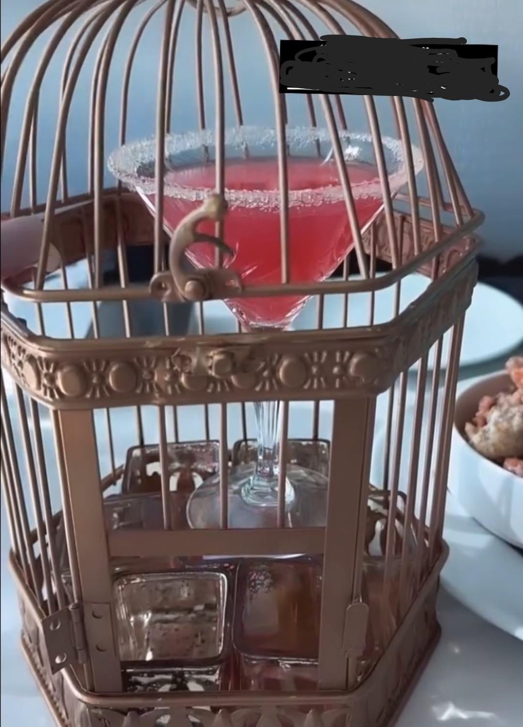 Weird Food Serving (15 pics)
