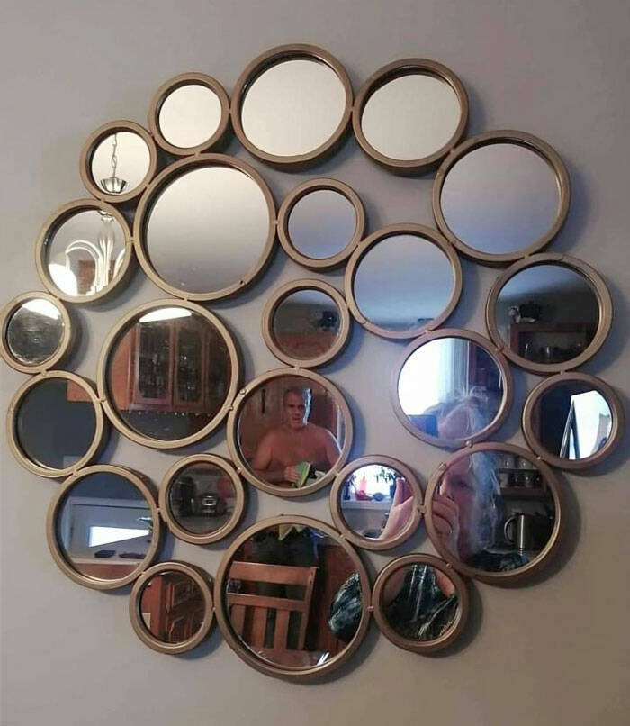 Funny Attempts To Sell A Mirror (20 pics)