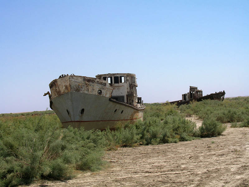 Abandoned Ships (20 pics)