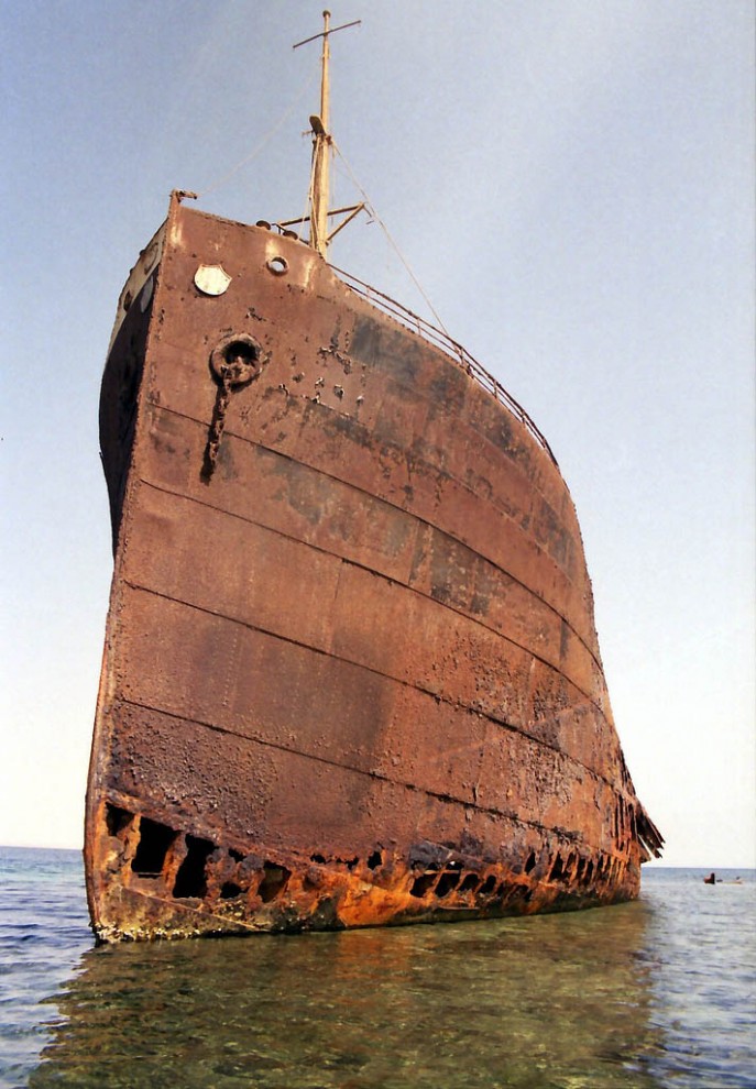 Abandoned Ships (20 pics)