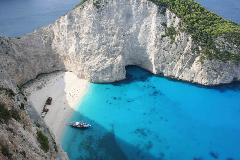 Abandoned Ships (20 pics)