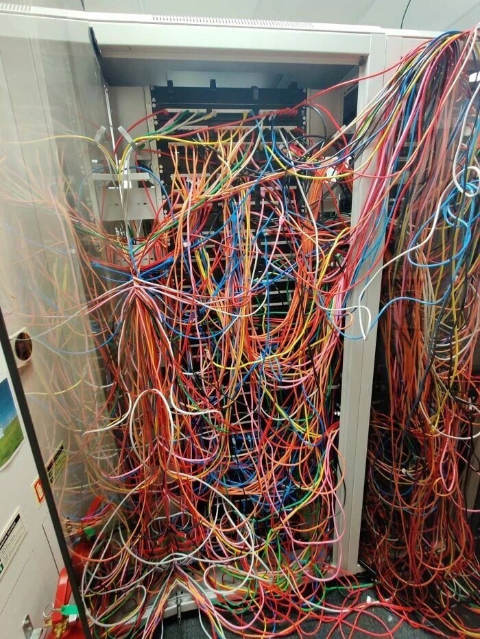 System Administrators Nightmares (20 pics)