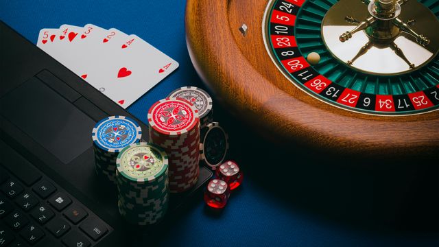 Sol Casino slot makinelerinin gözden geçirilmesi: kazanmak için oyunun kuralları ve stratejileri Sol Casino slot makinelerinin gözden geçirilmesi: kazanmak için oyunun kuralları ve stratejileri