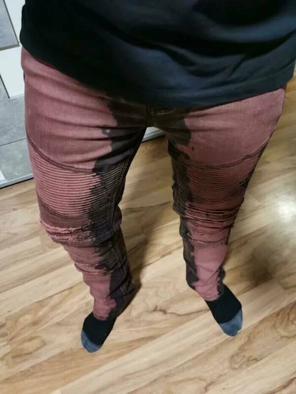 What Is Going On Here? (20 pics)