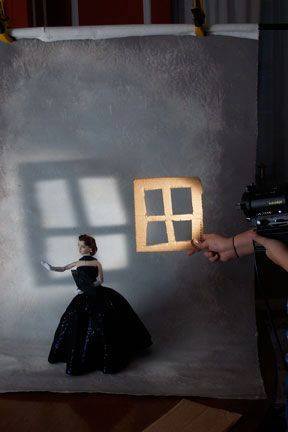 Behind The Scenes Of Beautiful Photos (18 pics)