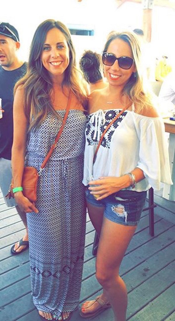Smiling Girls (20 pics)