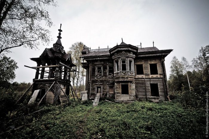 Beautiful Abandoned Places (19 pics)