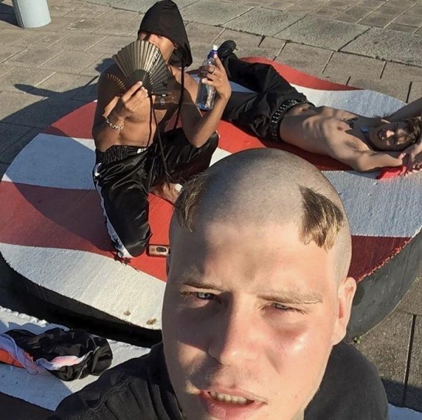 Awful Haircuts (15 pics)