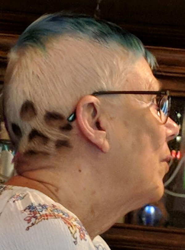 Awful Haircuts (15 pics)