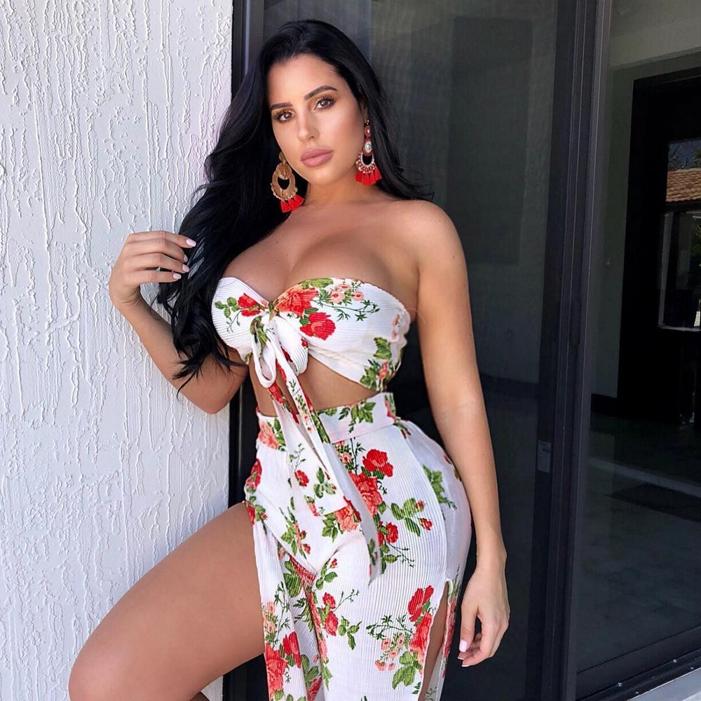 Latin Girls (20 pics)