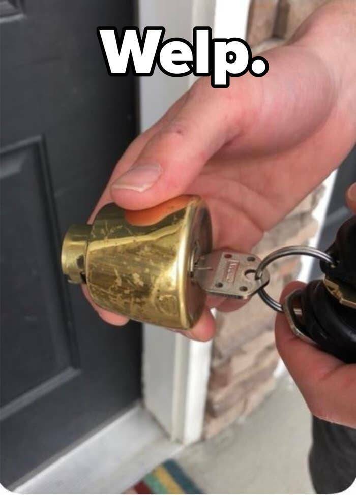 Bad Days Happen (18 pics)