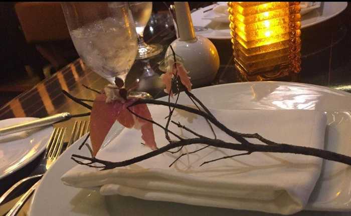 Weird Food Serving (23 pics)