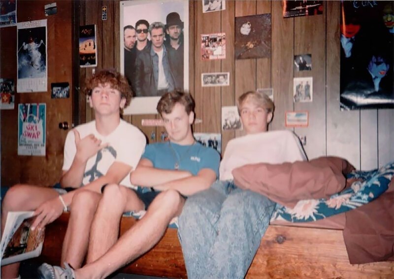 Nostalgic Rooms From The 80's (20 pics)