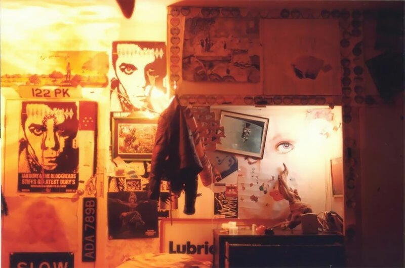 Nostalgic Rooms From The 80's (20 pics)