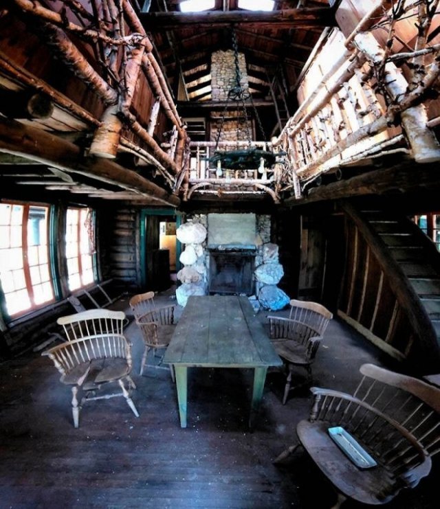 Beautiful Abandoned Places (20 pics)