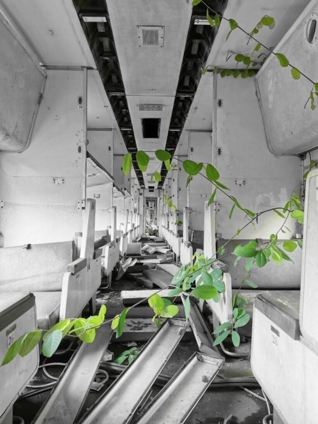 Beautiful Abandoned Places (20 pics)