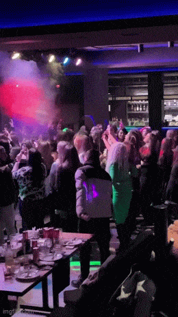 Acid GIFs, May 8 (25 gifs)