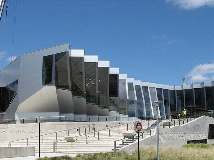 Odd Buildings (20 pics)