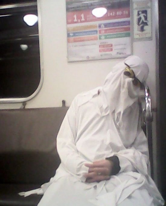 Strange People In The Subway (20 pics)