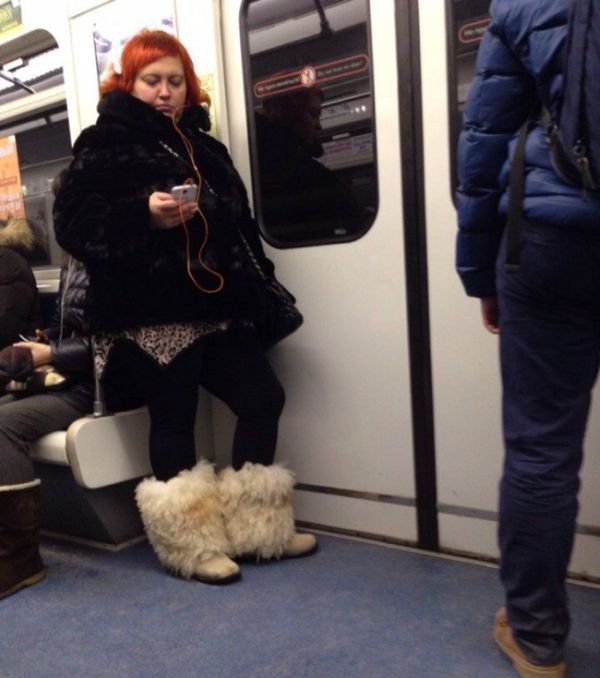 Strange People In The Subway (20 pics)