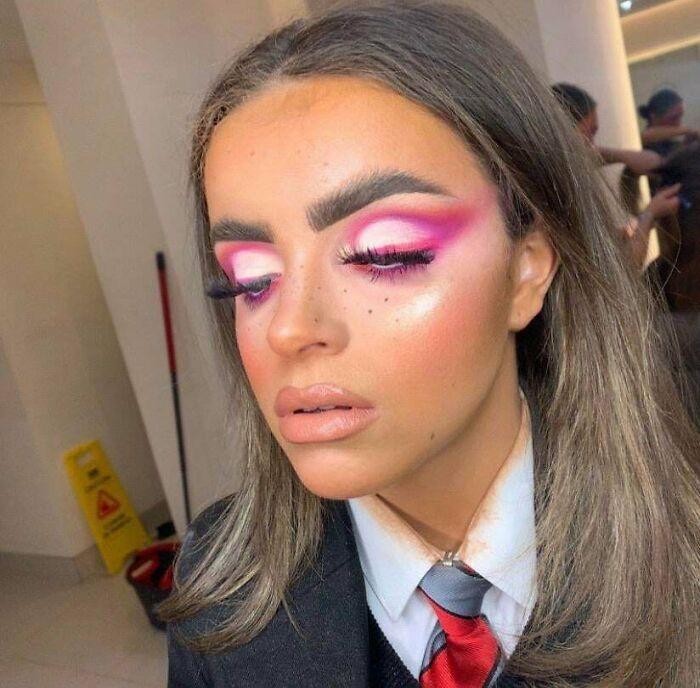 Terrible Makeup (20 pics)