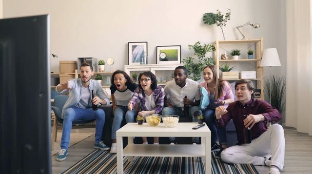 Innovative Ways to Stay Connected with Your Favorite Sports Teams