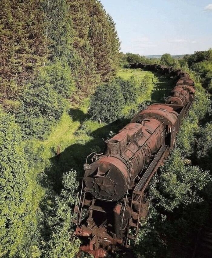 Beautiful Abandoned Places (20 pics)