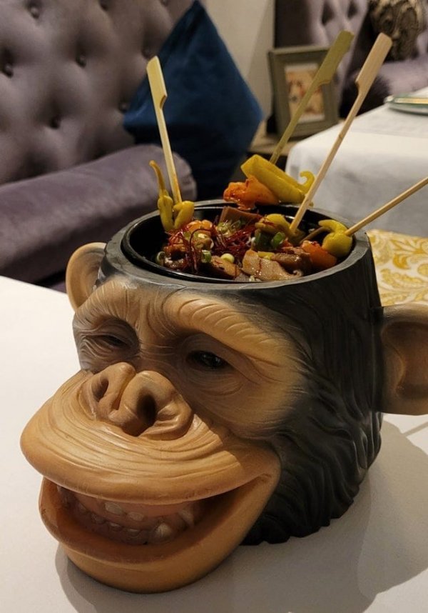 Weird Food Serving (20 pics)
