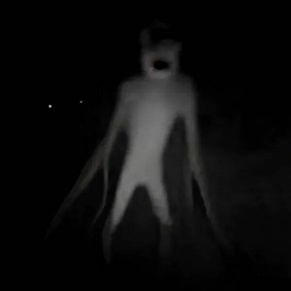 Creepy Photos (22 pics)