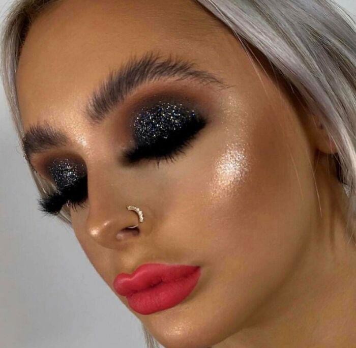 Awful Makeup (17 pics)