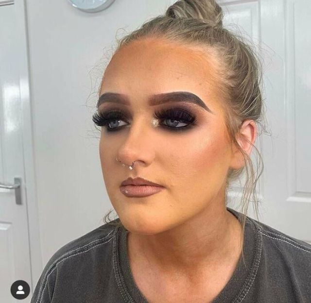 Awful Makeup (17 pics)