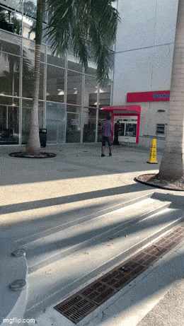 Acid GIFs, May 15 (25 gifs) Acid GIFs, May 15 (25 gifs)