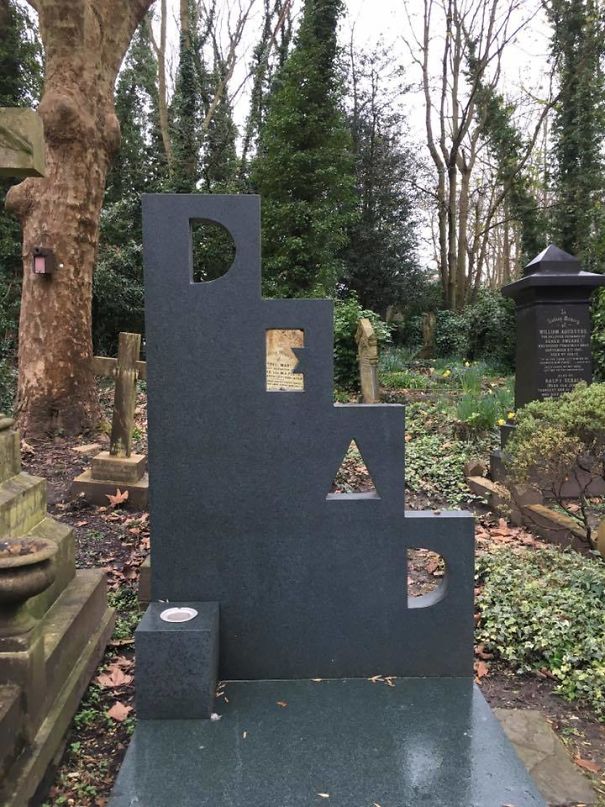 Unusual Tombstones (15 pics)