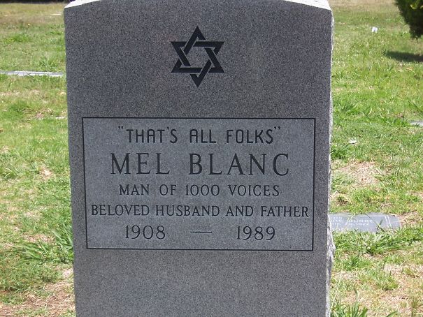 Unusual Tombstones (15 pics)