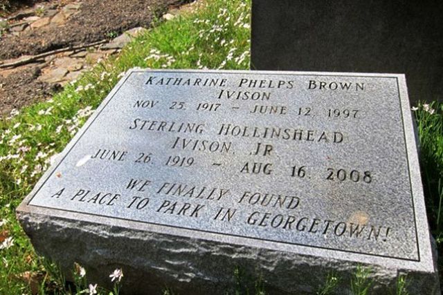 Unusual Tombstones (15 pics)