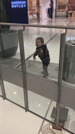 Acid GIFs, May 20 (25 gifs) Acid GIFs, May 20 (25 gifs)