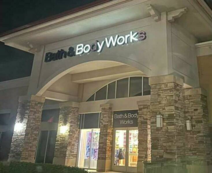 Failed Signs (18 pics)