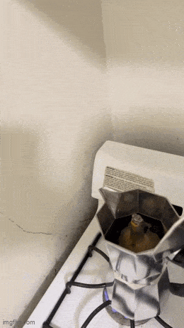 Acid GIFs, May 24 (25 gifs) Acid GIFs, May 24 (25 gifs)