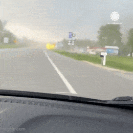Acid GIFs, May 25 (25 gifs) Acid GIFs, May 25 (25 gifs)