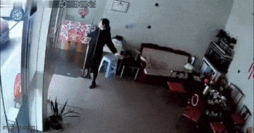 Acid GIFs, June 6 (25 gifs) Acid GIFs, June 6 (25 gifs)