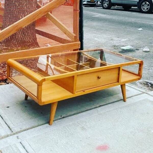Cool Roadside Finds (25 pics)
