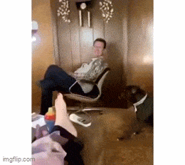 Acid GIFs, June 7 (25 gifs) Acid GIFs, June 7 (25 gifs)