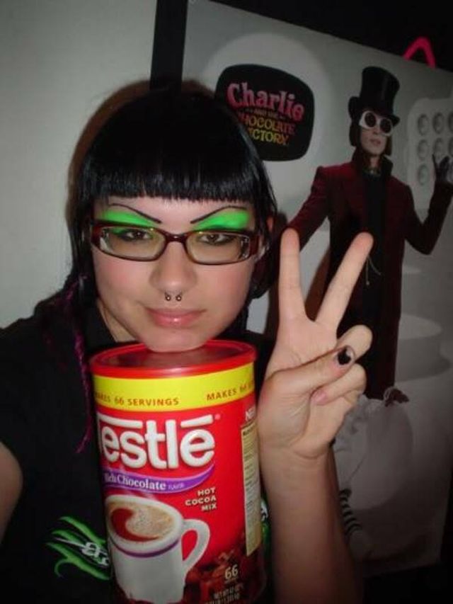 People Share Their Awkward Photos From The Past (17 pics)