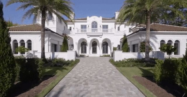 What Would You Spend A Billion Dollars On? (18 gifs)