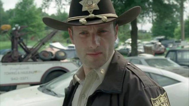 Cool First Episodes Of TV Series (25 pics)