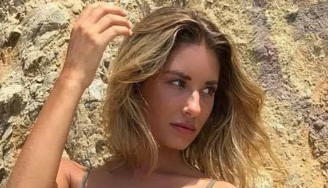 Girls With Tan Lines (31 pics)